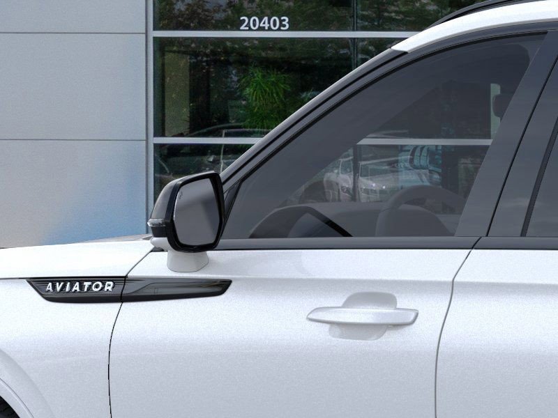 New 2026 Lincoln Aviator 2WD w/ Jet Appearance Package image 20