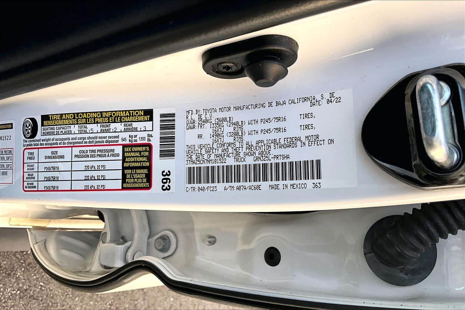 Used 2022 Toyota Tacoma SR5 w/ Technology Package RWD image 34