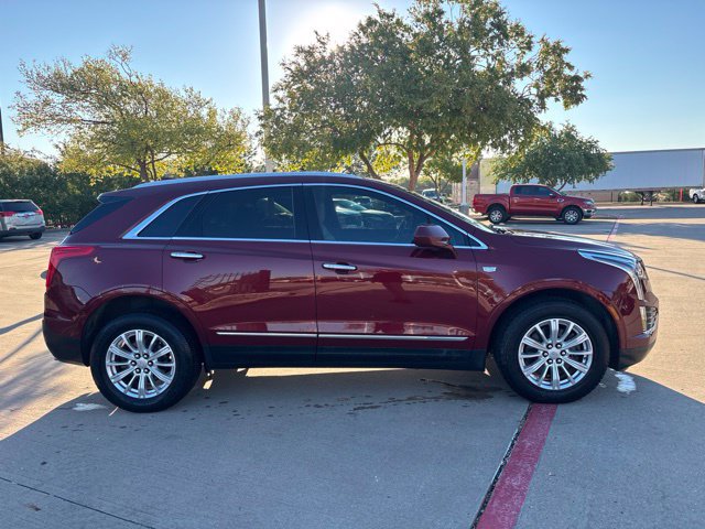 Used 2018 Cadillac XT5 FWD image 4