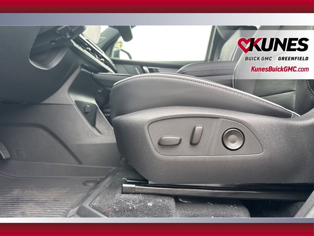 New 2026 Buick Enclave Sport Touring w/ Power Package image 19