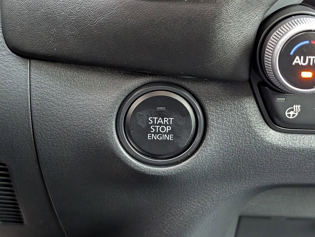 Certified 2025 MAZDA CX-50 AWD 2.5 Turbo w/ Premium Pkg image 31