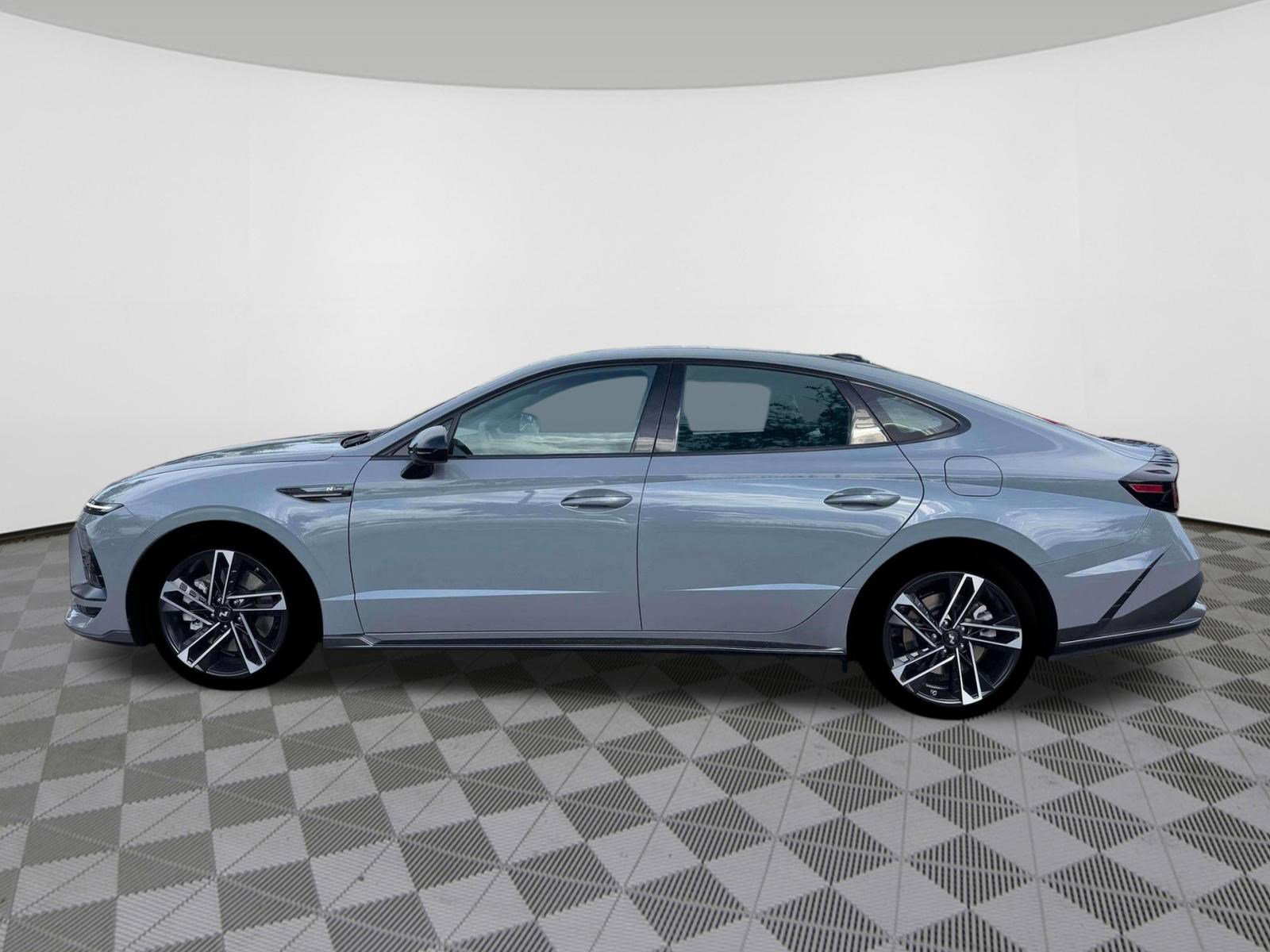 New 2026 Hyundai Sonata N Line FWD image 3