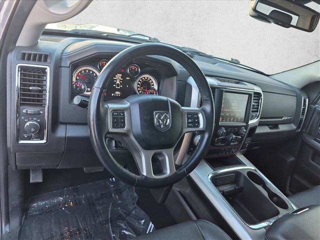 Used 2017 RAM 1500 Laramie w/ Convenience Group AWD/4WD image 10