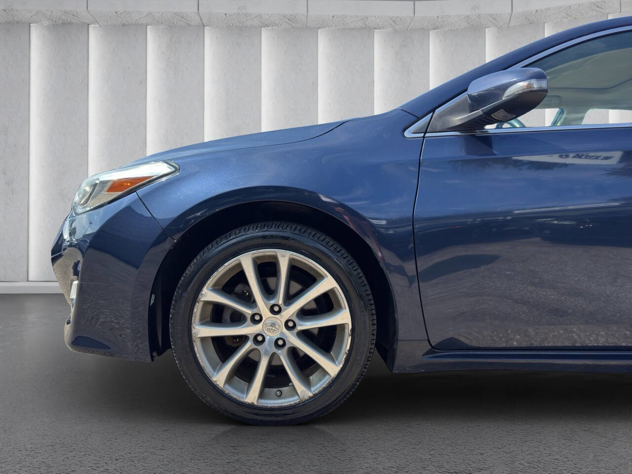 Used 2014 Toyota Avalon XLE Touring image 16