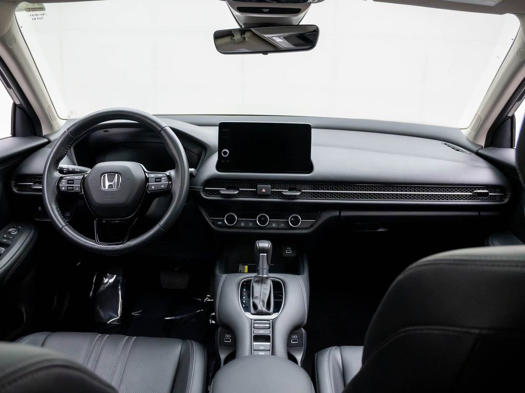 Used 2023 Honda HR-V EX-L image 12