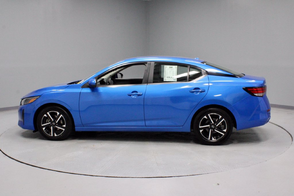Certified 2024 Nissan Sentra SV FWD image 7
