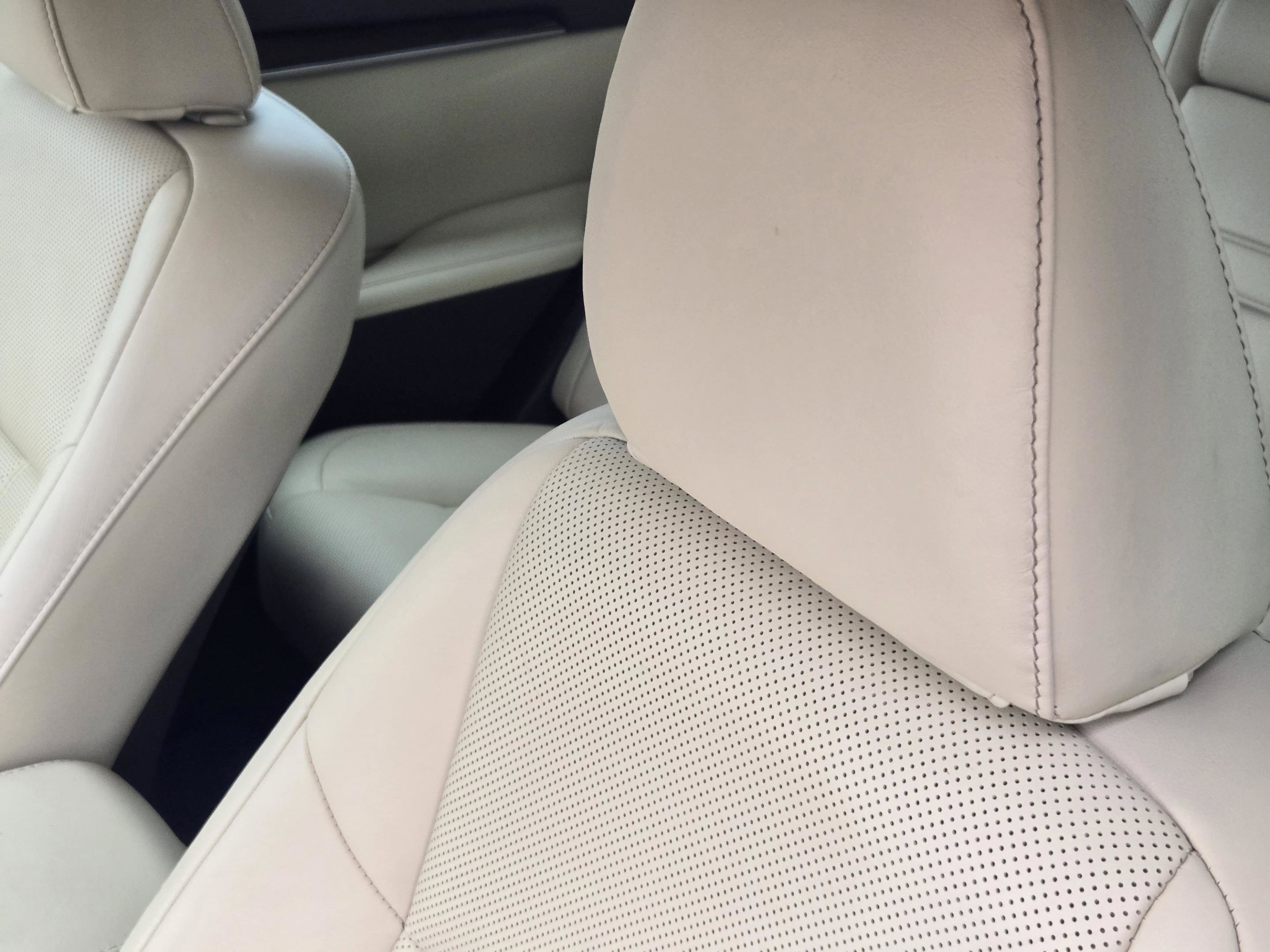 Used 2018 Lexus ES 350 w/ Luxury Package w/Wood Trim FWD image 24