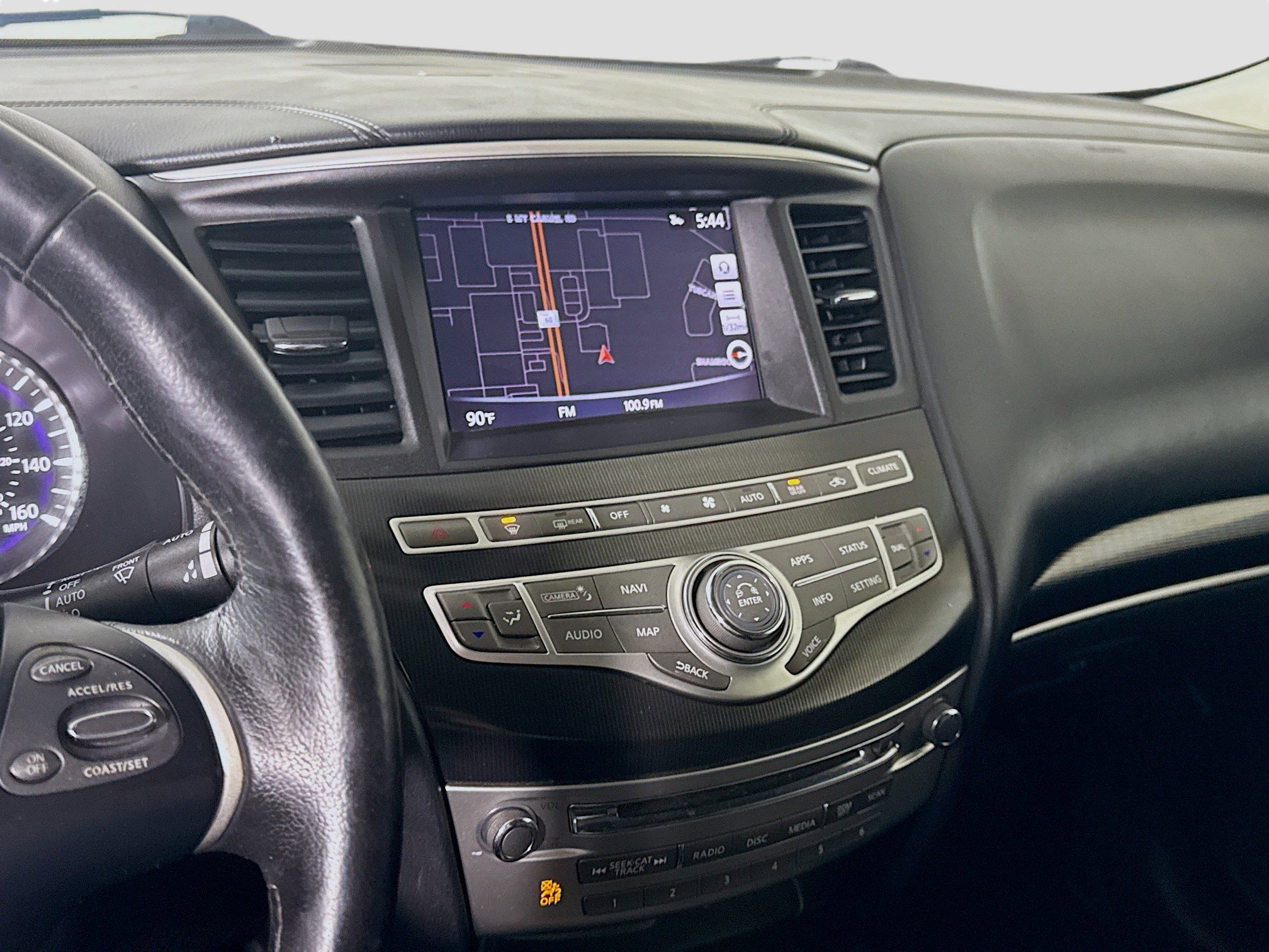 Used 2018 INFINITI QX60 FWD w/ Premium Plus Package image 18