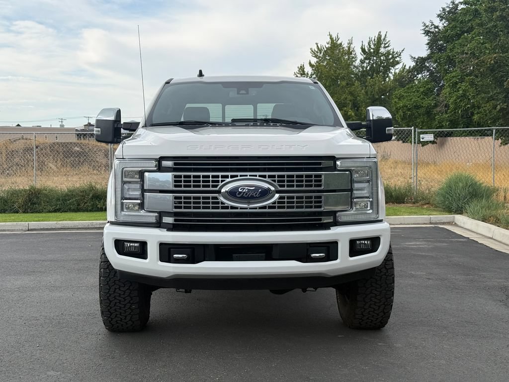 Used 2019 Ford F350 Platinum w/ Platinum Ultimate Package AWD/4WD image 5