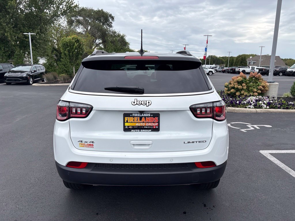 Used 2024 Jeep Compass Limited AWD/4WD image 5