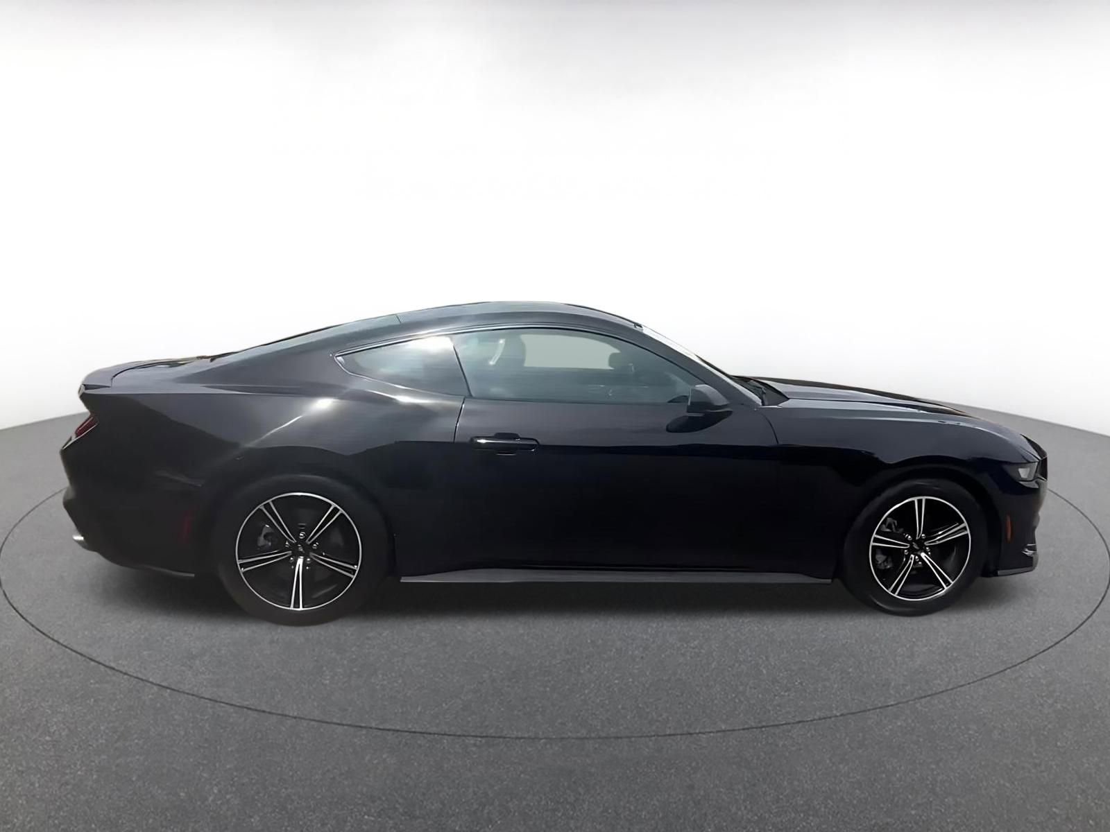 Used 2024 Ford Mustang Premium image 15