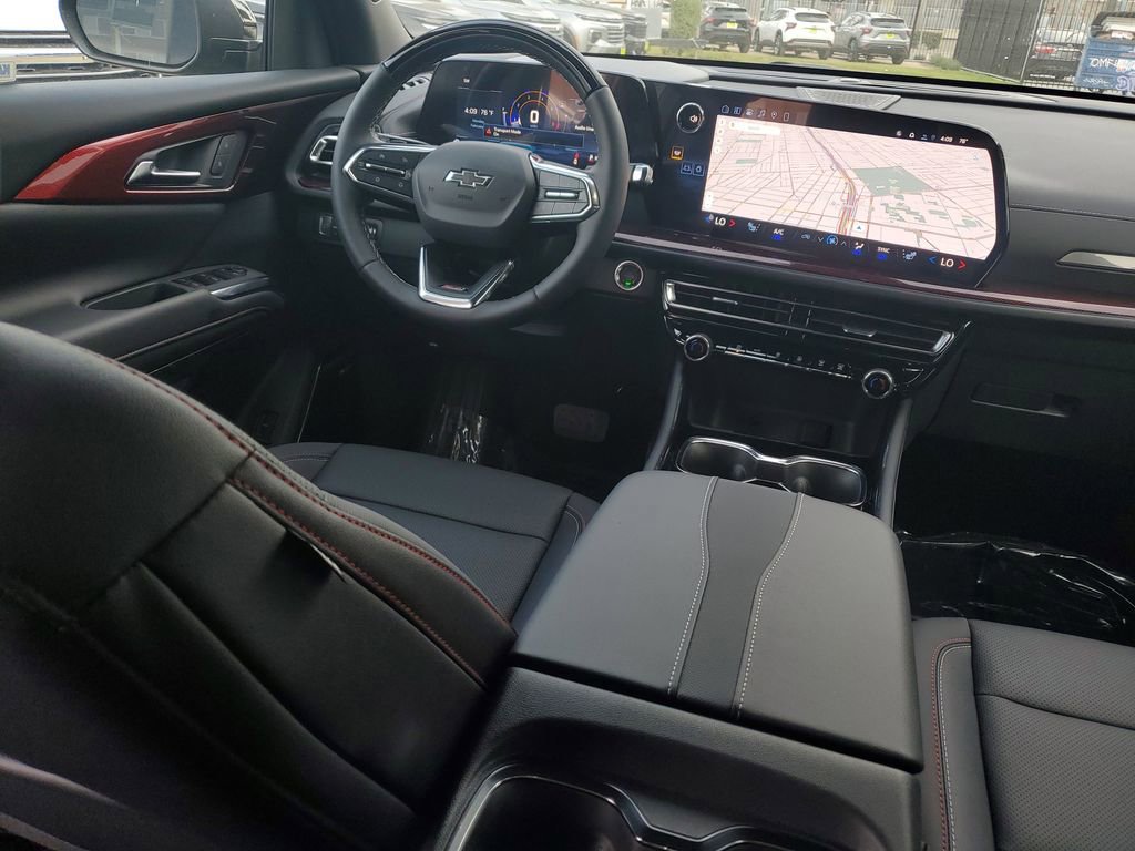 New 2026 Chevrolet Traverse Z71 w/ Enhanced Driving Package image 12