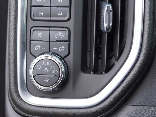 Used 2022 GMC Sierra 1500 Denali w/ Denali Reserve Package image 27