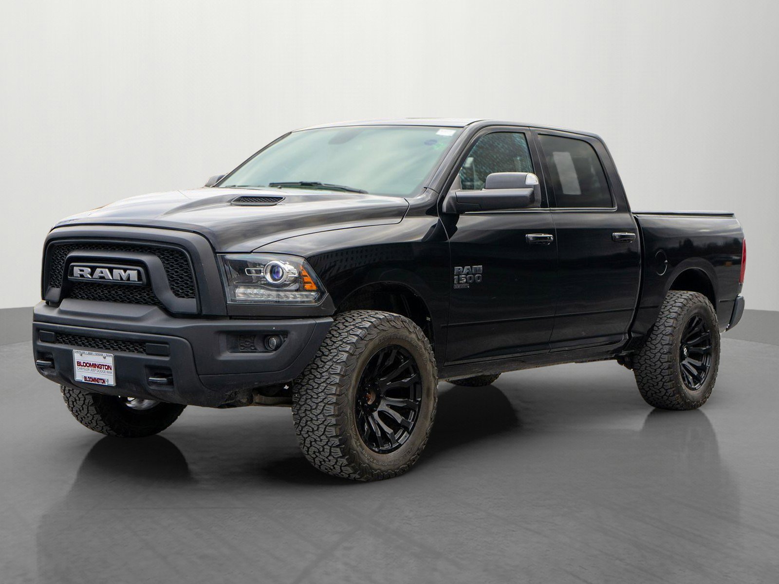 Used 2022 RAM 1500 Classic Warlock image 3