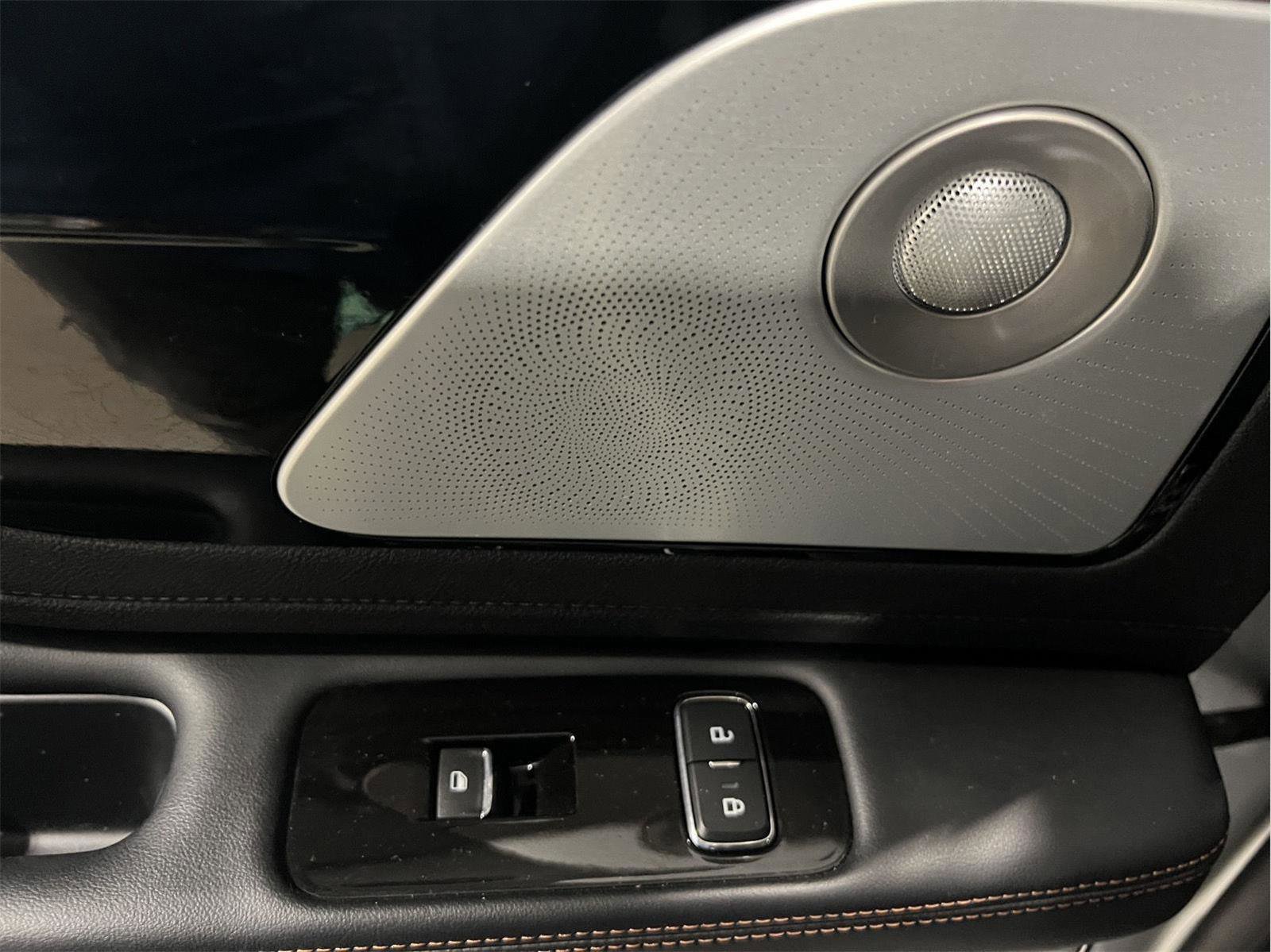 Used 2021 Lincoln Aviator Grand Touring w/ Equipment Group 302A image 19