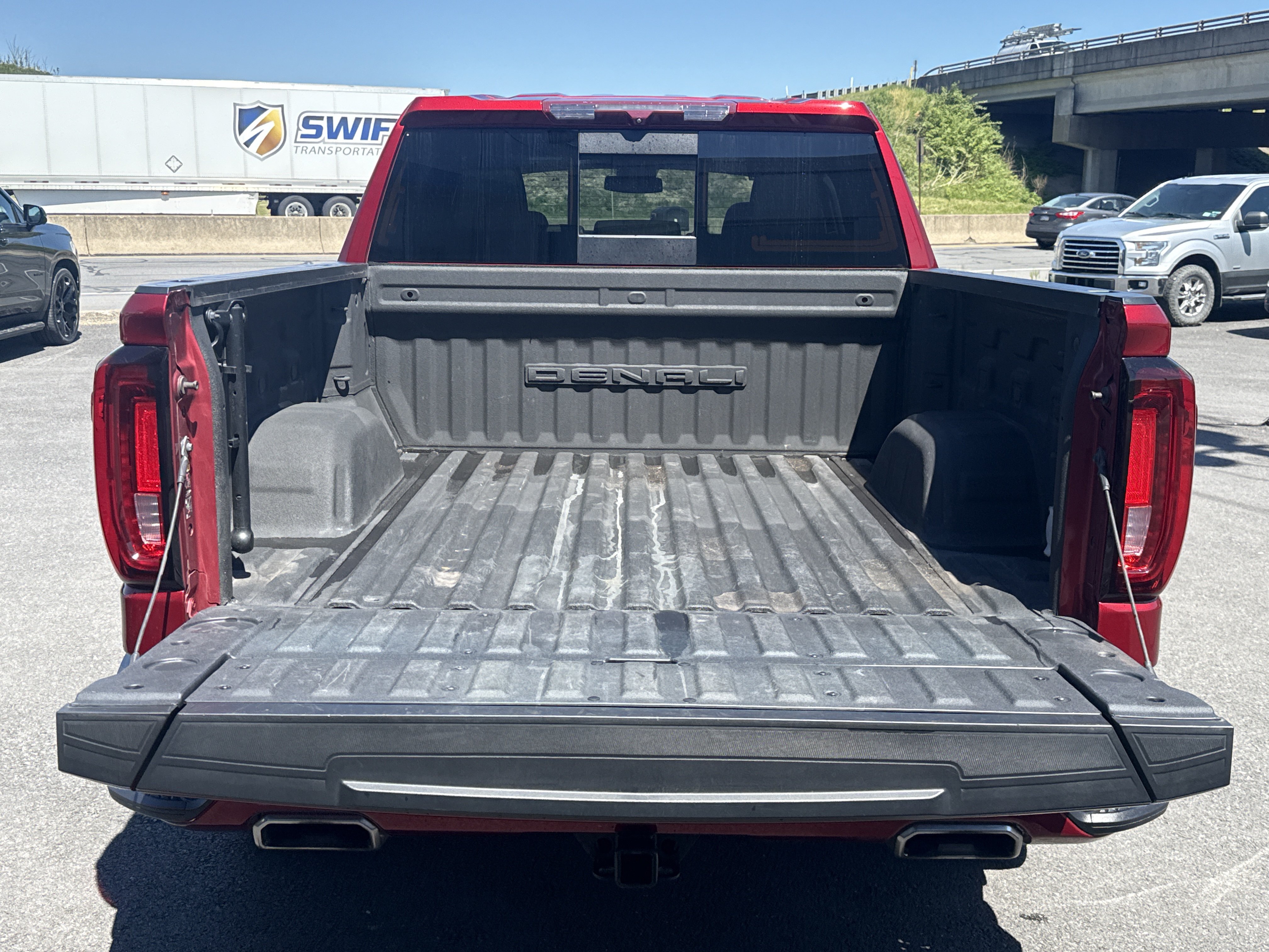 Used 2022 GMC Sierra 1500 Denali AWD/4WD image 5