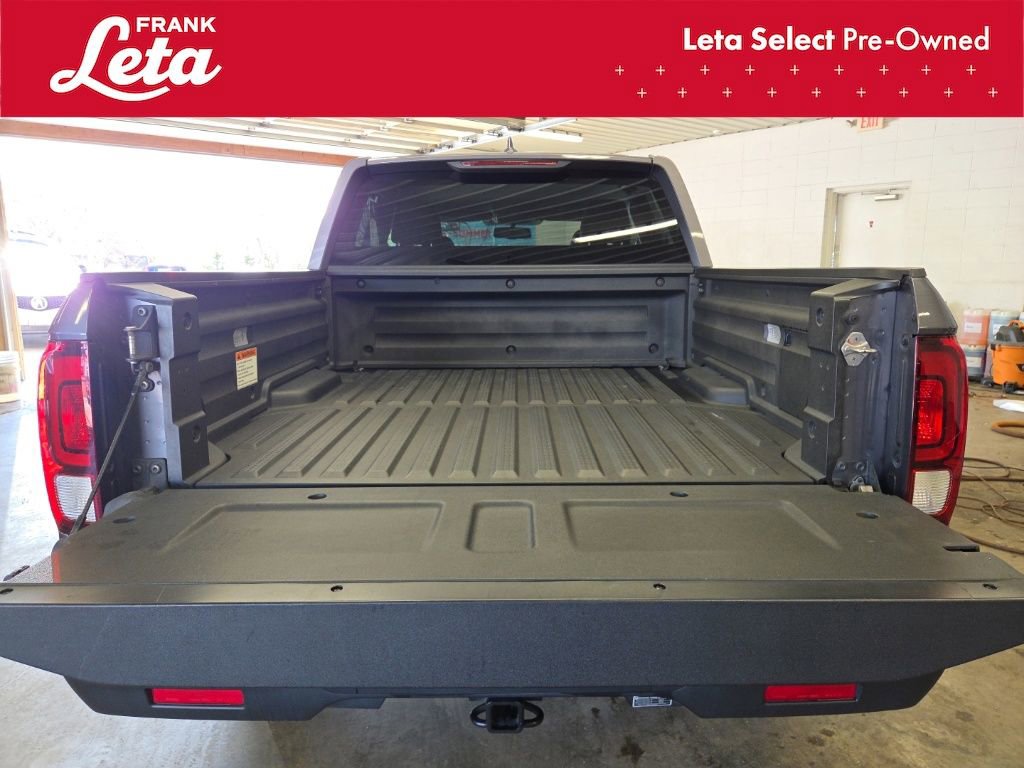 Used 2017 Honda Ridgeline RTL-T image 23