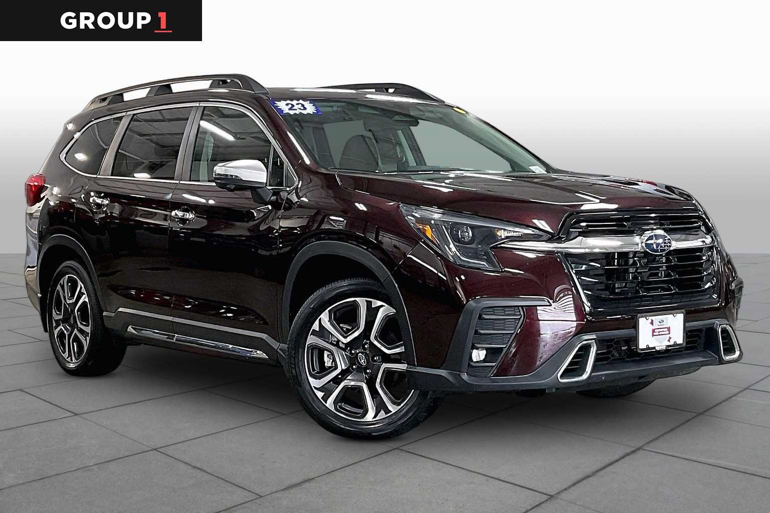 Used 2023 Subaru Ascent Touring AWD/4WD image 3