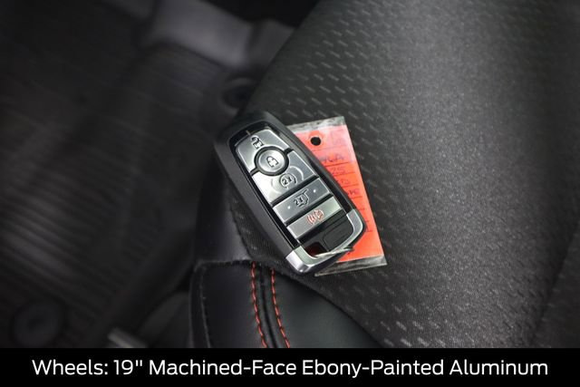 Used 2025 Ford Escape ST-Line Select w/ Tech Pack #1 AWD/4WD image 34