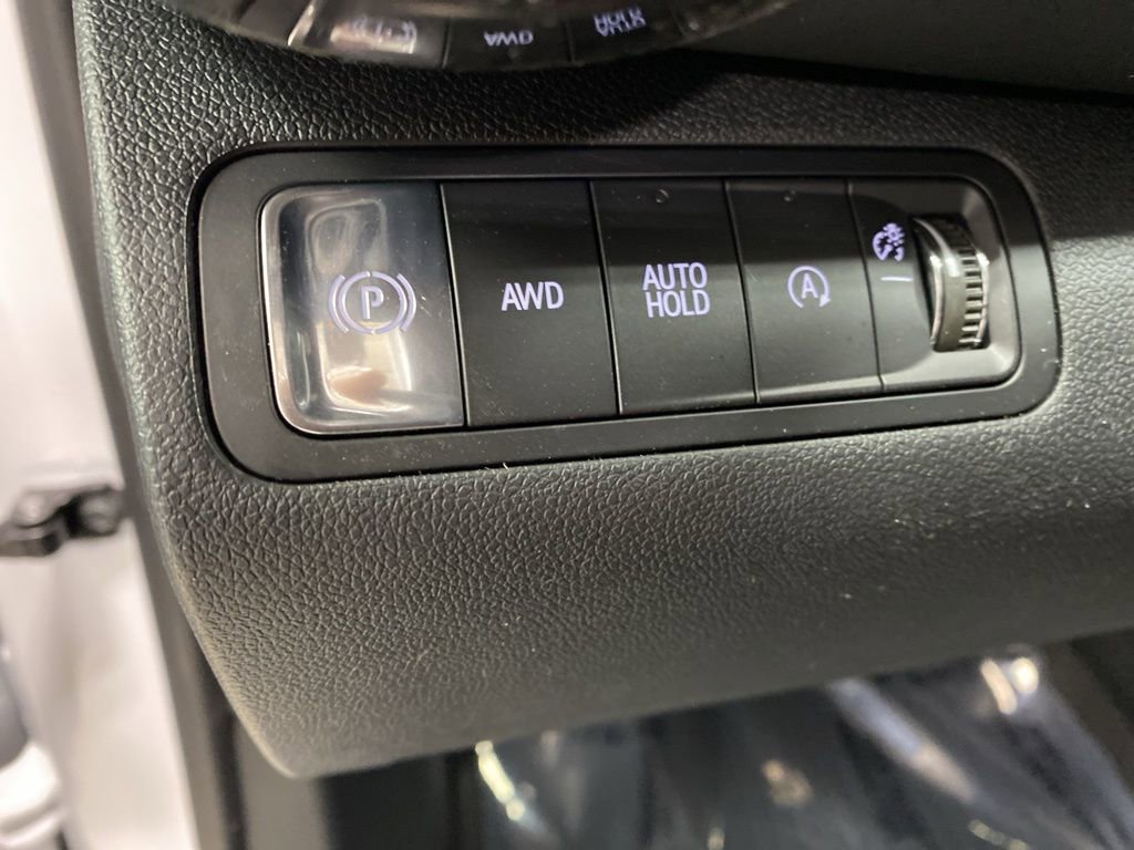 New 2026 Chevrolet Equinox LT w/ Convenience Package II image 19