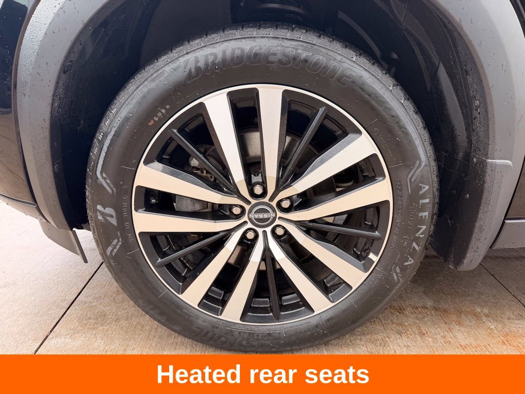 Used 2024 Nissan Pathfinder Platinum AWD/4WD image 15