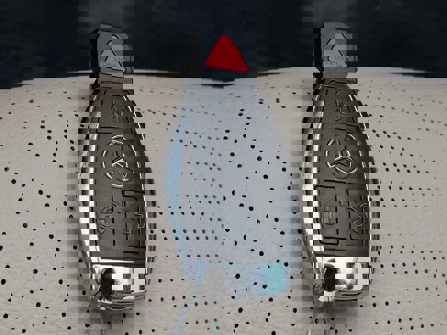 Used 2018 Mercedes-Benz C 300 Sedan image 27