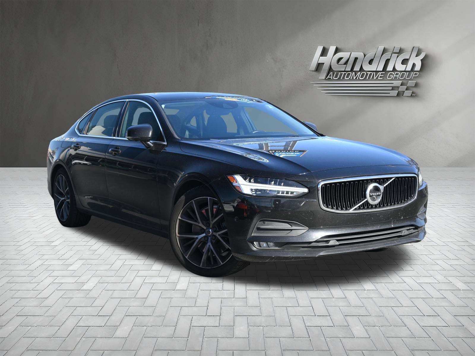 Used 2018 Volvo S90 T6 Momentum w/ Convenience Package video 2