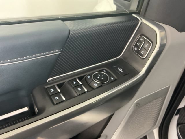 Used 2023 Ford F450 Limited w/ FX4 Off-Road Package AWD/4WD image 18