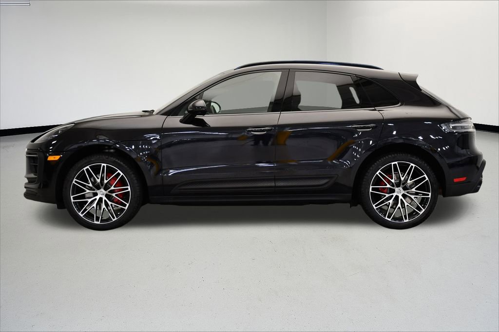 Used 2023 Porsche Macan S image 2