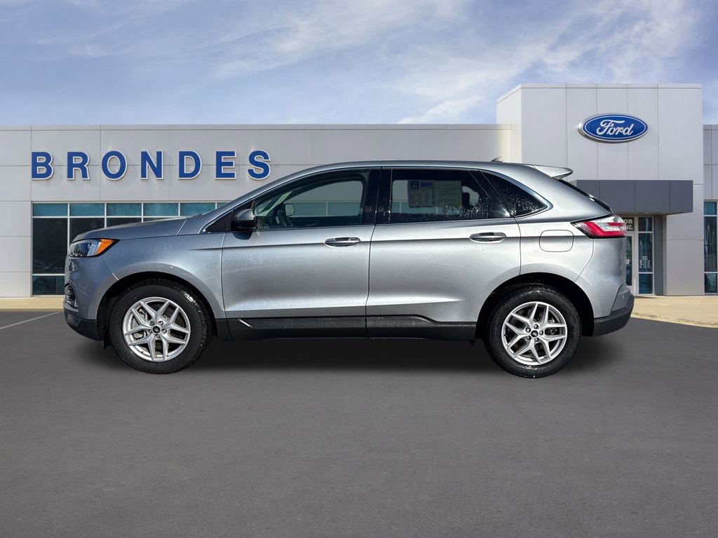 Used 2024 Ford Edge SEL w/ Convenience Package