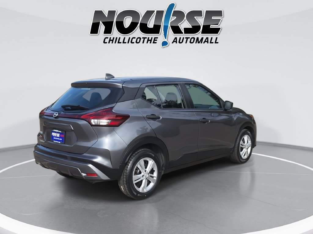 Used 2023 Nissan Kicks S FWD image 8