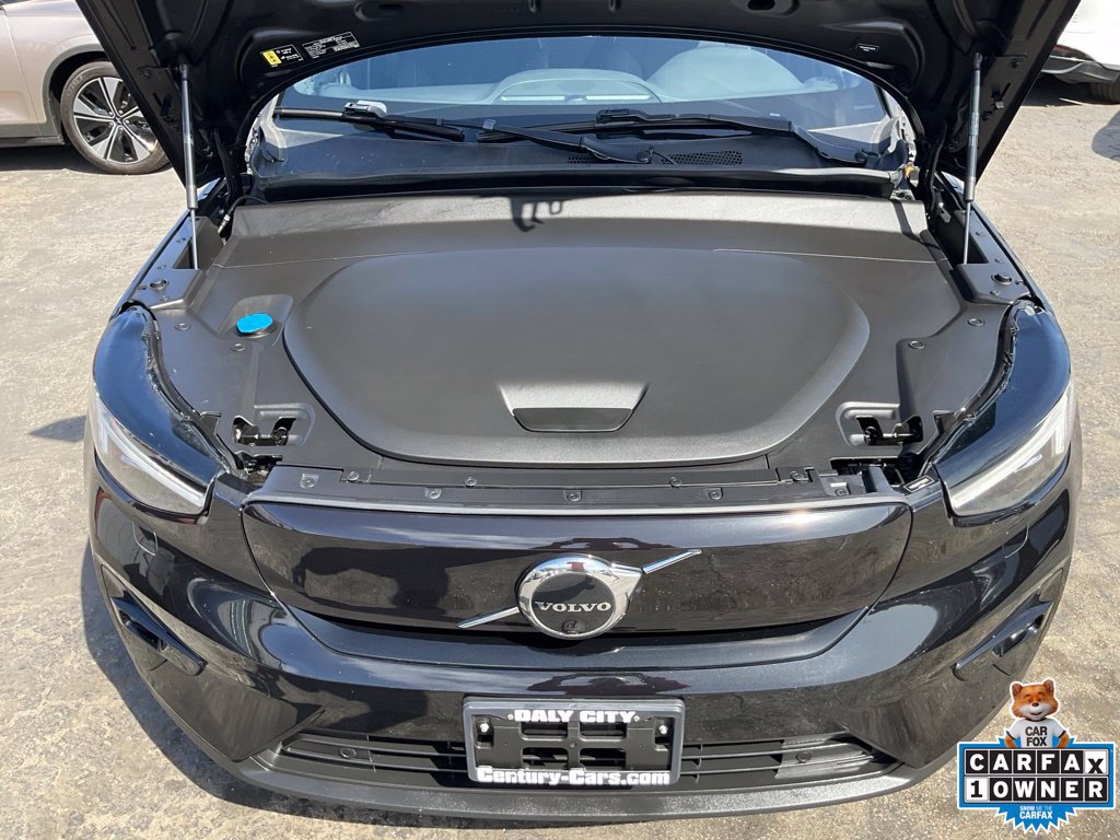 Used 2023 Volvo C40 P8 Recharge Ultimate AWD/4WD image 13
