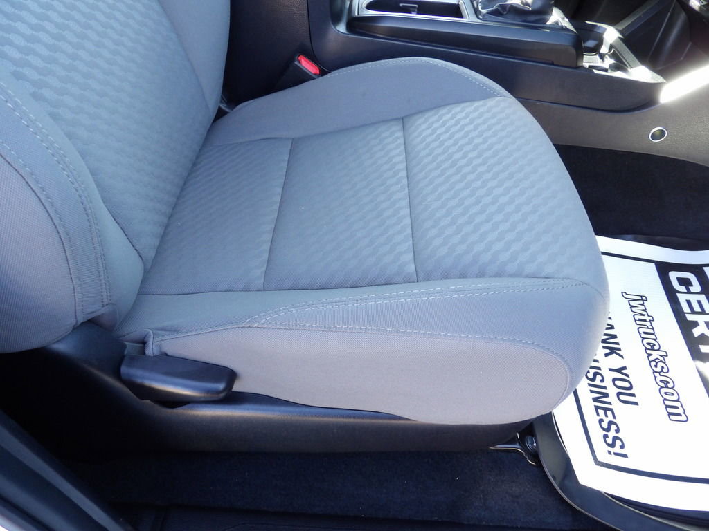 Used 2022 Toyota Tacoma SR image 37