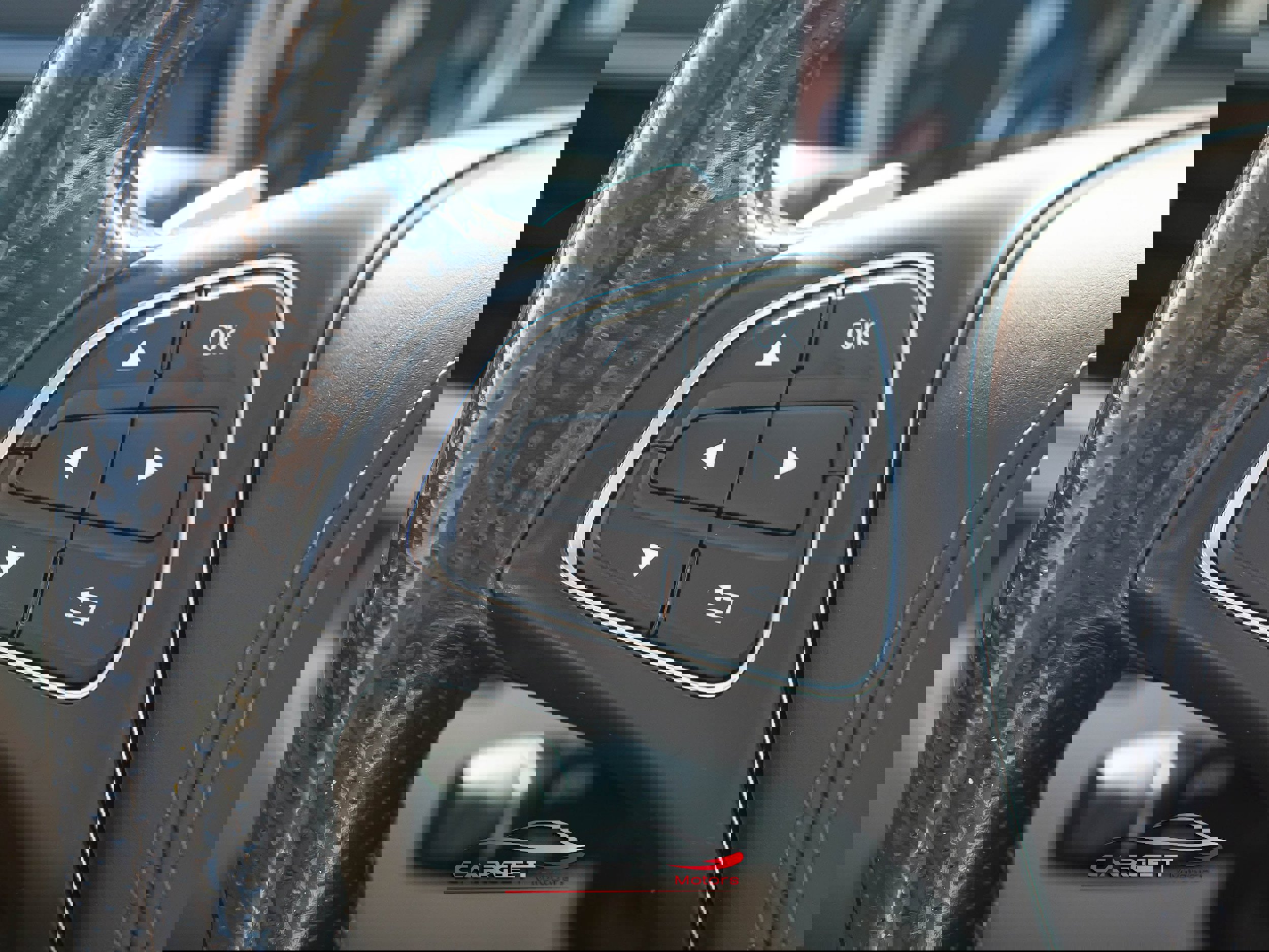 Used 2017 Mercedes-Benz GLS 450 4MATIC w/ Premium Package image 25