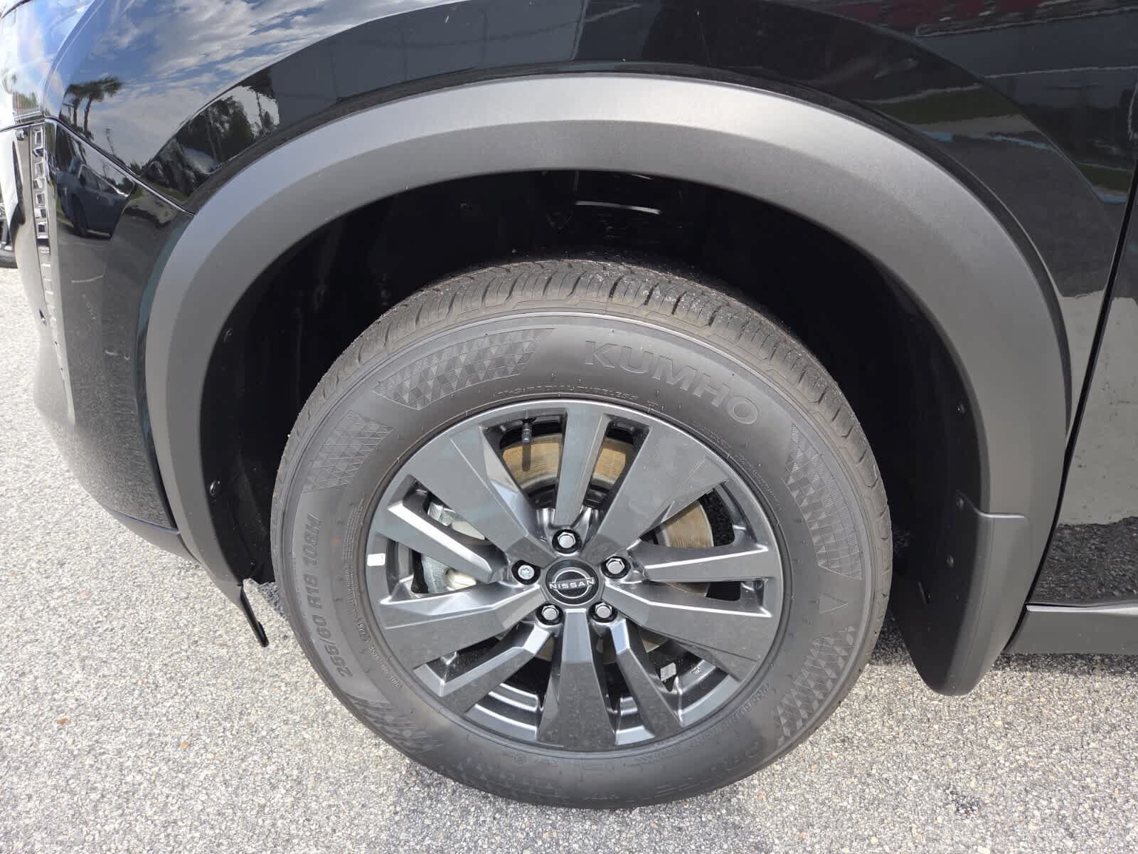 New 2026 Nissan Pathfinder SV FWD image 3