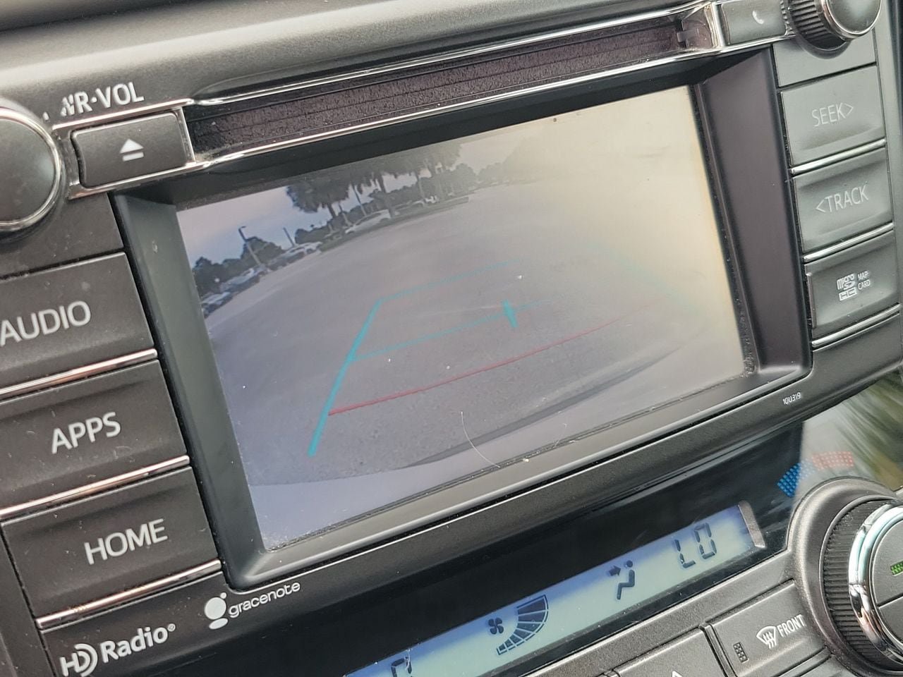 Used 2015 Toyota RAV4 Limited FWD image 25