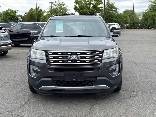 Used 2016 Ford Explorer XLT w/ Equipment Group 202A AWD/4WD image 6