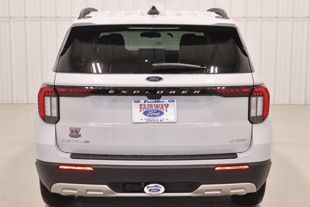 New 2026 Ford Explorer Active w/ Active Comfort Package AWD/4WD image 8