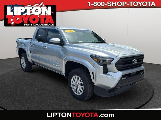 Used 2025 Toyota Tacoma SR5