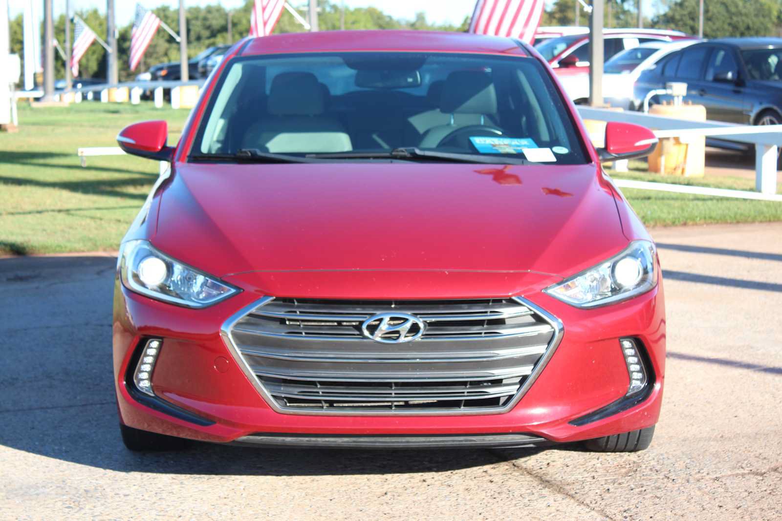 Used 2017 Hyundai Elantra Limited FWD image 3