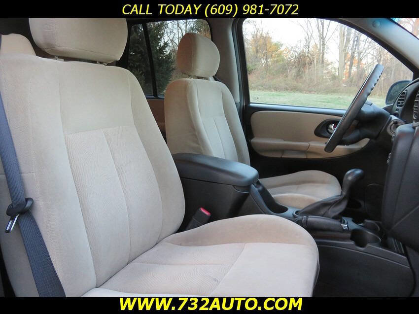 Used 2005 Chevrolet TrailBlazer LS w/ LS Preferred Equipment Group image 7