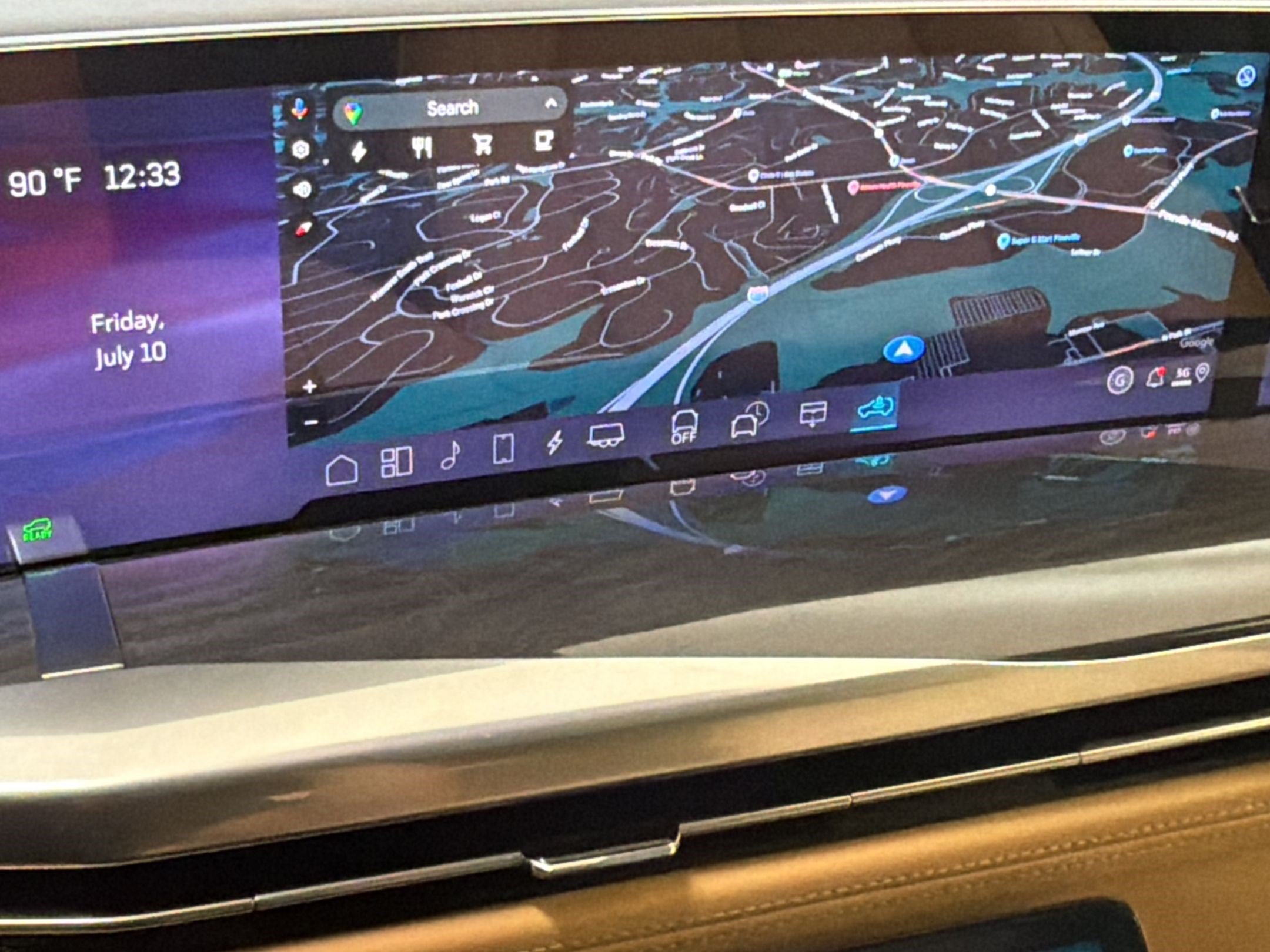 New 2026 Cadillac Escalade IQ Sport 2 w/ LPO, Floor Liner Package AWD/4WD image 18