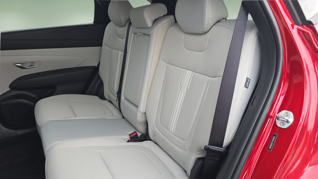 New 2026 Hyundai Tucson SEL FWD image 4