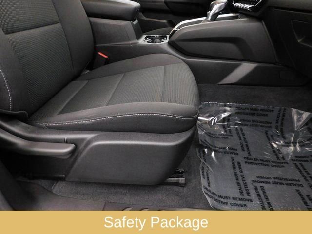 Used 2023 Chevrolet Colorado LT w/ LT Convenience Package II image 39