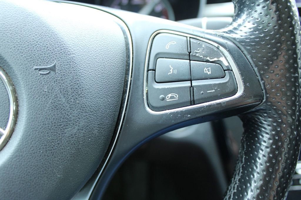 Used 2015 Mercedes-Benz C 300 4MATIC Sedan image 24