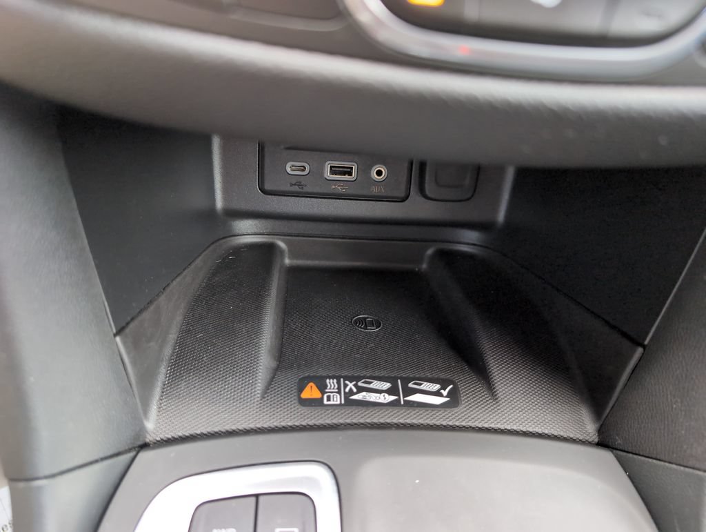 Used 2020 Chevrolet Equinox Premier AWD/4WD image 27