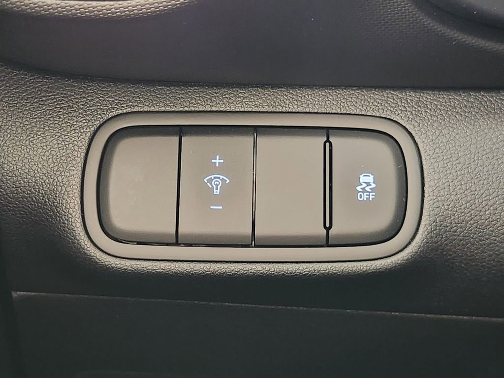 New 2026 Hyundai Venue SE FWD image 17