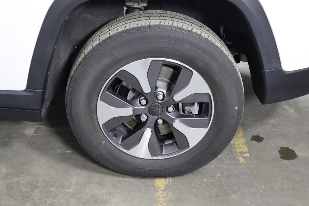 Used 2023 Jeep Grand Cherokee 4WD 4xe image 54