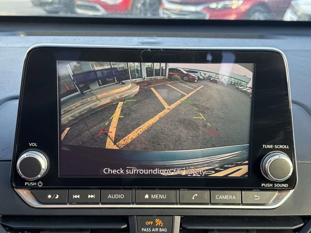 Used 2025 Nissan Altima 2.5 SV image 27