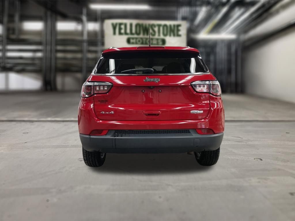 Used 2019 Jeep Compass Latitude w/ Popular Equipment Group image 3